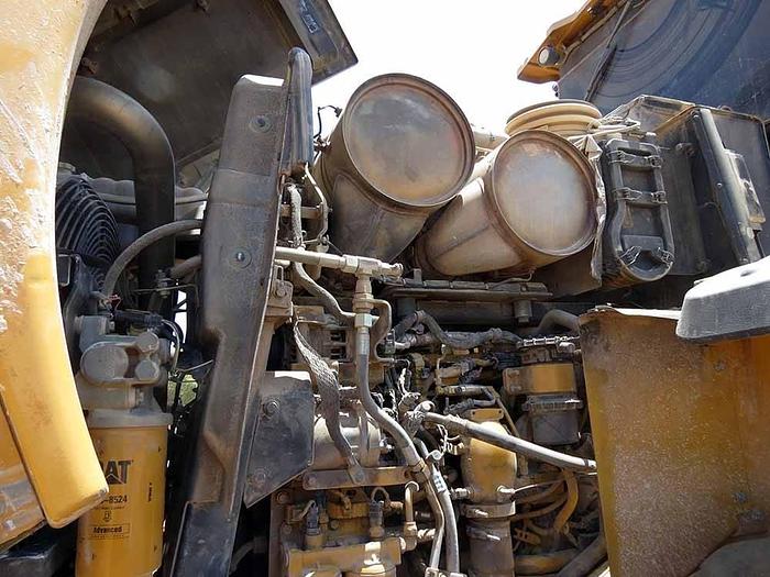 Used 2015 CATERPILLAR 966M