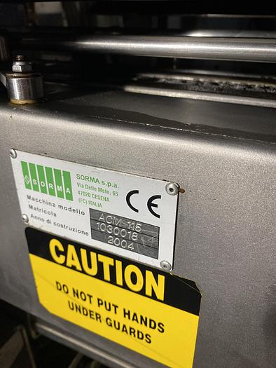 Used 2004 Sorma weighing and punnet filling line PC10 & ACM115