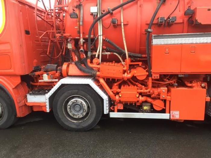 Gebruikt 2004 SCANIA + Helmers recycler 164 G