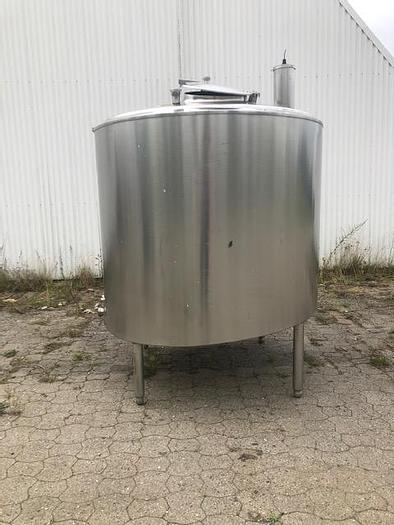 Brugt 3 m3 rustfri tank med plan skrå bund.