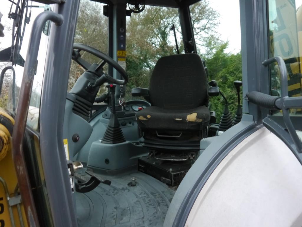 Used New Holland LB95 Backhoe Loader