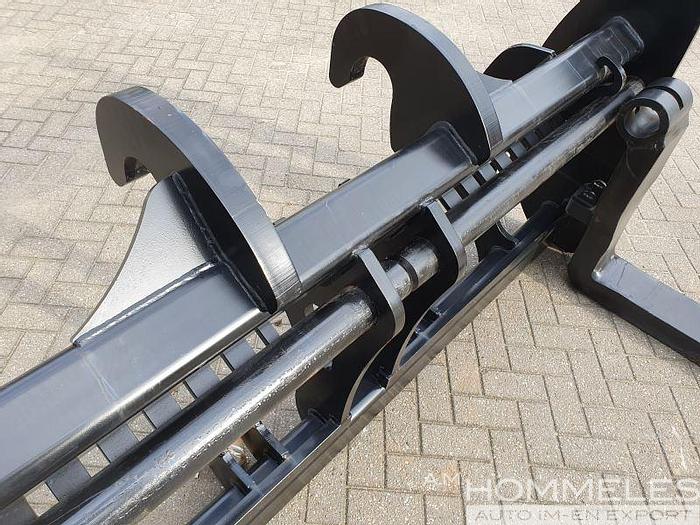 Caterpillar fusion construction forks