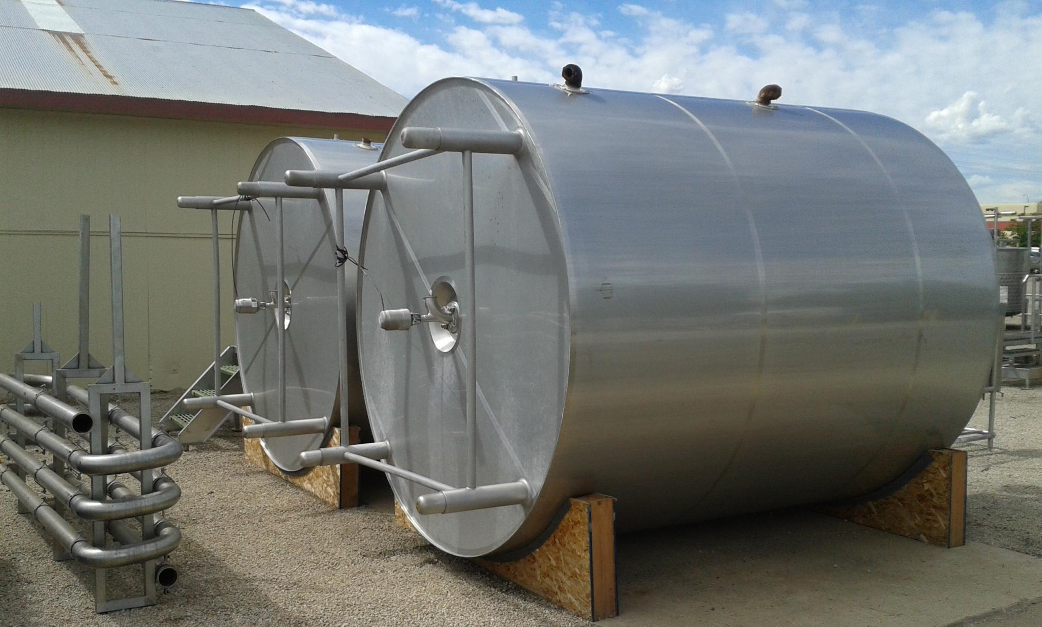 Usado 4000 GALLON PROCESSOR TANK. DCI SERIAL C98-D-5308-A&B