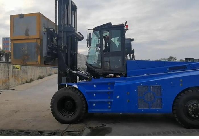 Used TL Electric Forklift