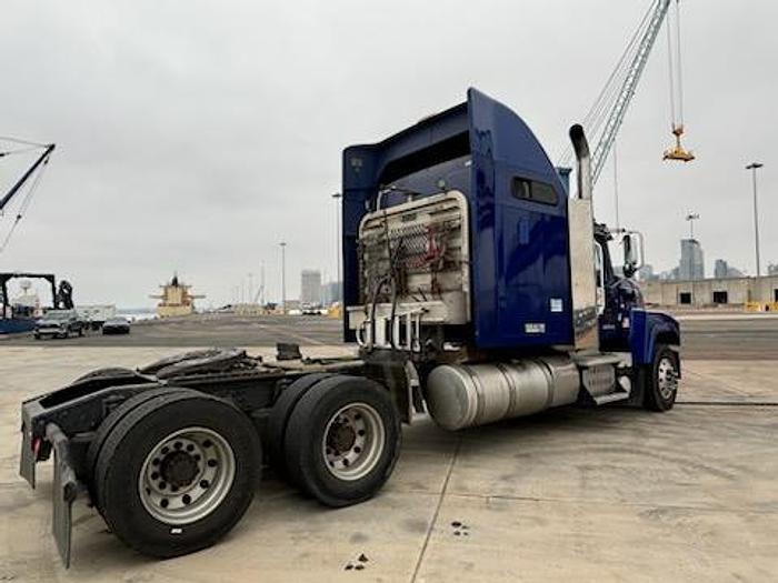 Used 2016 Mack CHU613