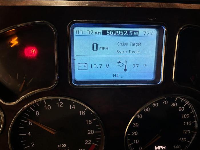 Used 2016 Mack CHU613