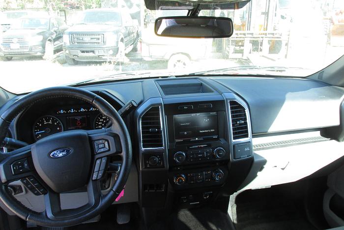 Used 2015 Ford F 150 Crew cab 4x4 XTR