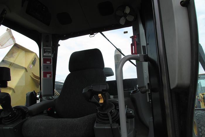 Used 2015 Caterpillar 160M VHP Plus Grader with snow wing very nice