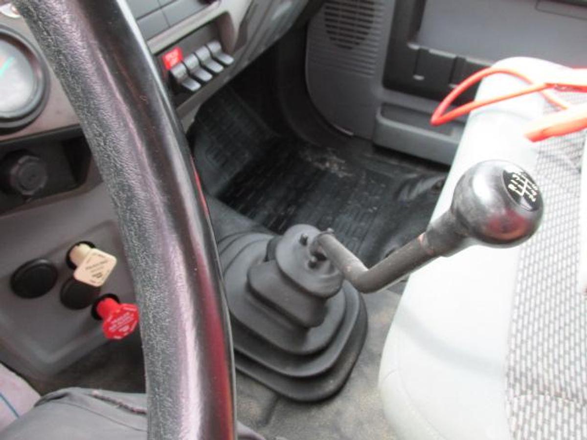 Used 2011 Ford F 750 with 18 ft deck 6.7L Cummins