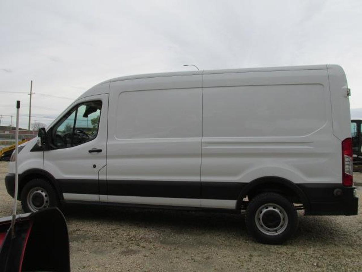 Used 2019 Ford Transit 250 mid roof cargo van