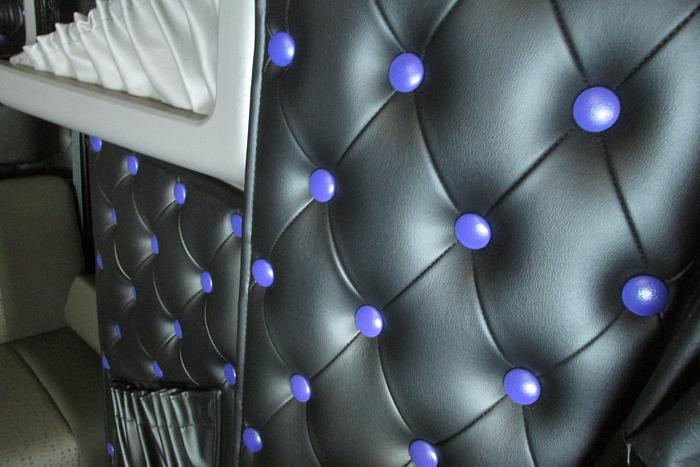 Used 2023 Kenworth W 900 565 hp Cummins 18 speed