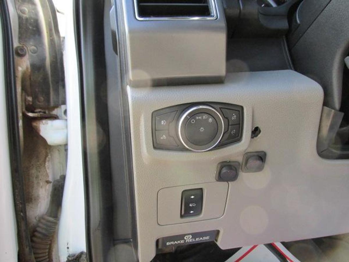 Used 2020 Ford F 250 Crew Cab 4x4 with flat deck