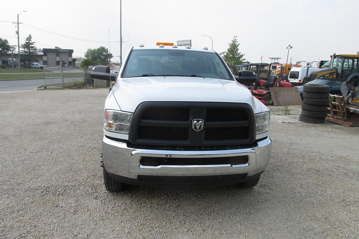 Used 2016 Ram 3500 Crew Cab 4x4 with 10 ft deck
