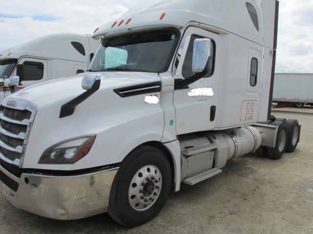 Used 2019 Freightliner Cascadia DD 15 455 hp 13 spd transmission