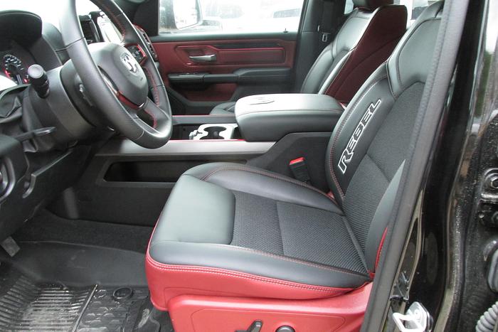 Used 2022 Ram 1500 Rebel Eco Diesel 4x4 crew cab only 571 km 