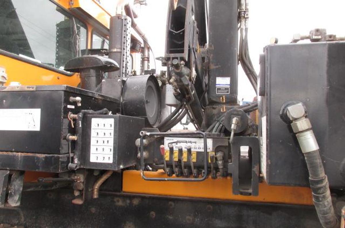 Used 2003 Hico HT10 WT Crawler Carrier with o81 Hiab and 10 ft deck