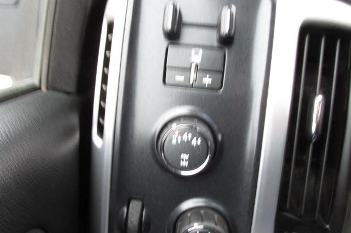 Used 2018 GMC Sierra b2500 Crew Cab 4x4 long box