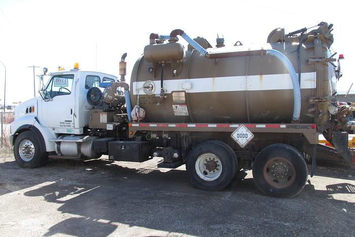 Used 2008 Sterling Presvac 3000 gal