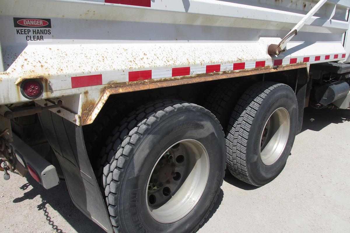 Used 2013 International 4400 Tandem Dump truck