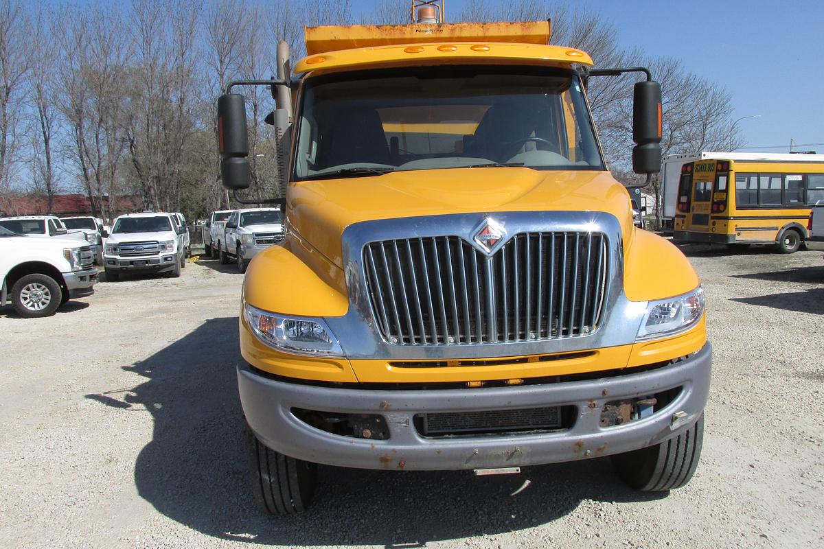 Used 2014 International Durastar