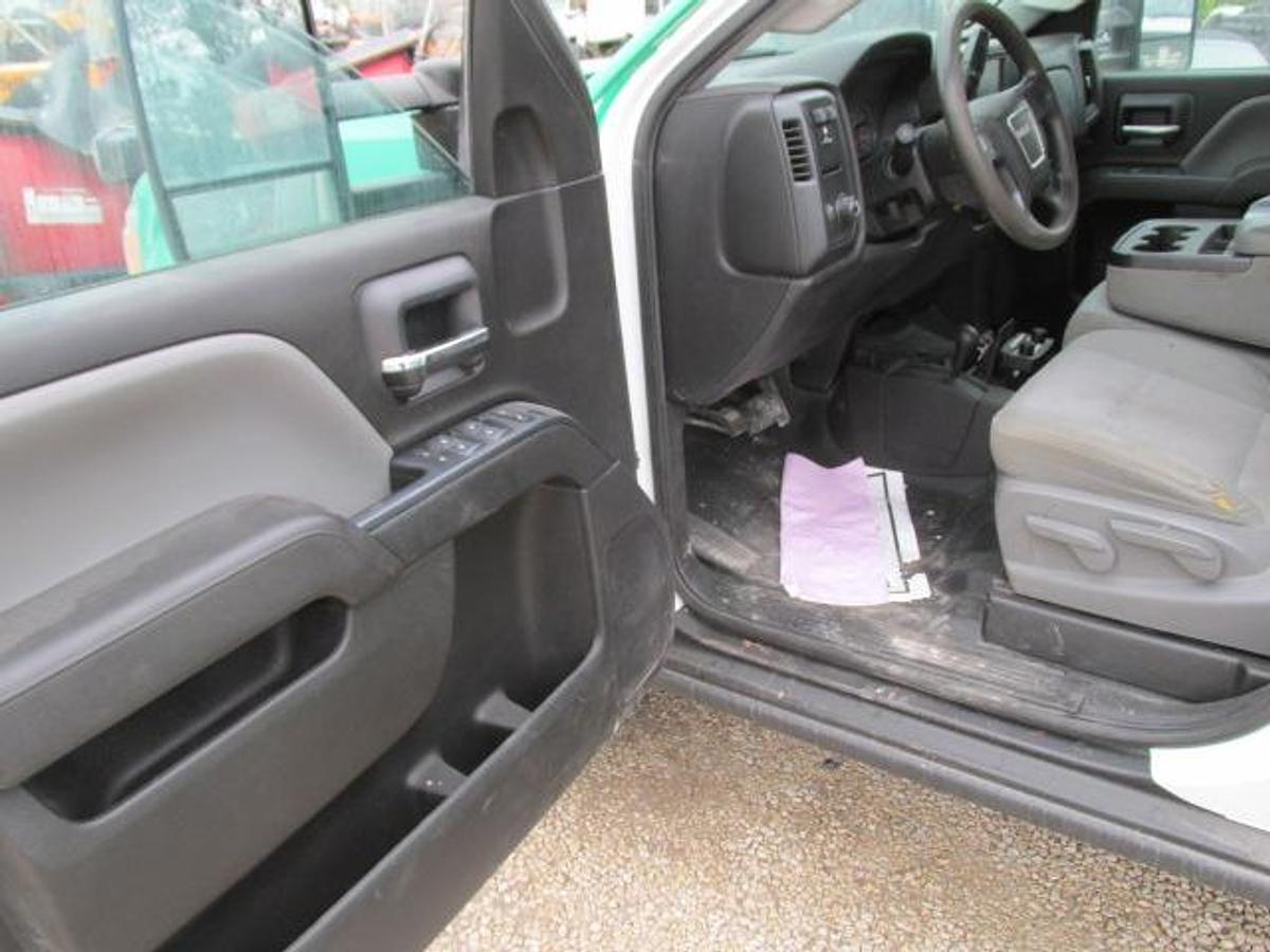 Used 2018 Chevrolet Silverado 2500 Double cab 4x4 with snow plow and sander