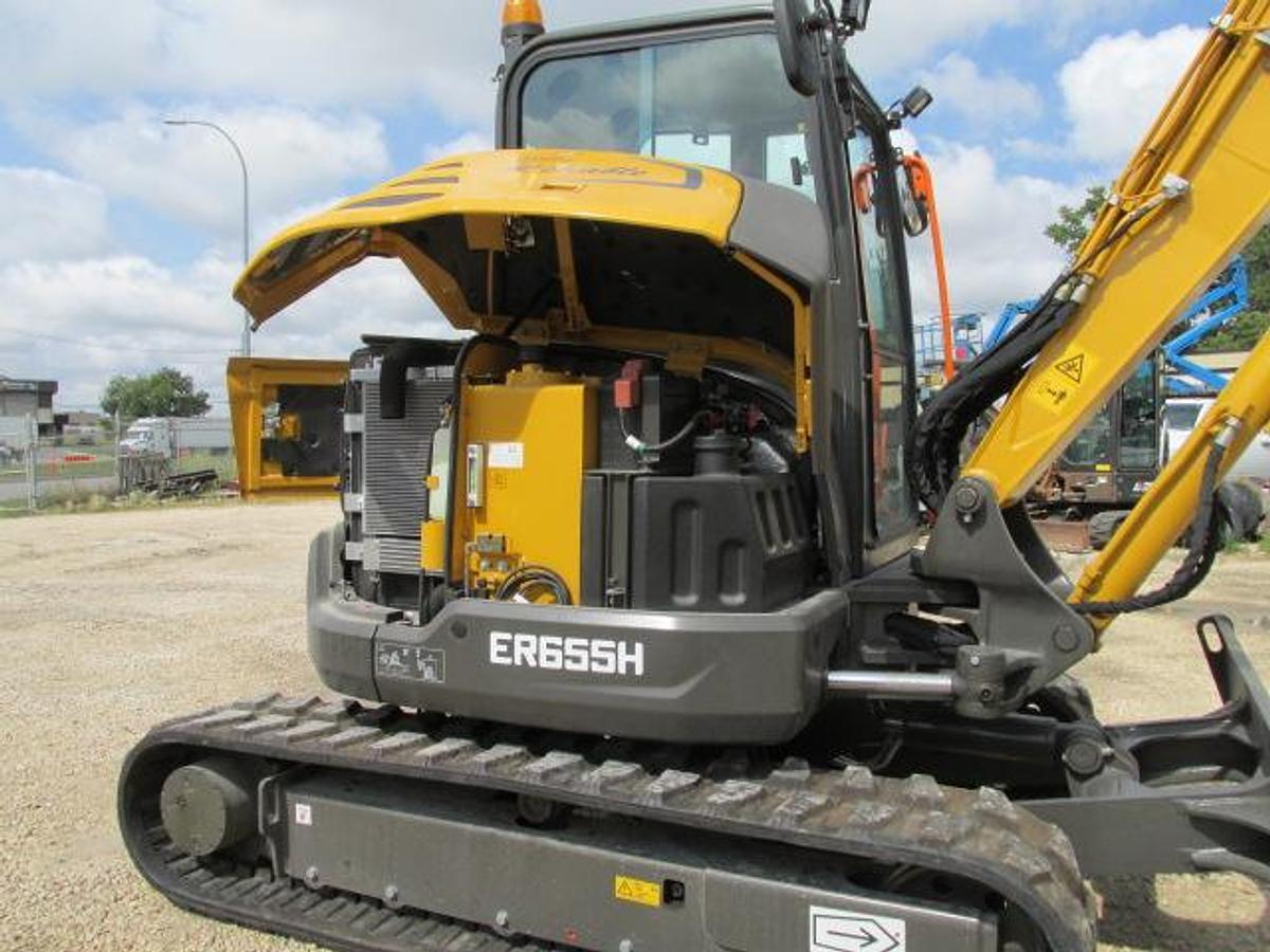 5 ton Excavator for $88,000 0% financing for 3 years  O.A.C
