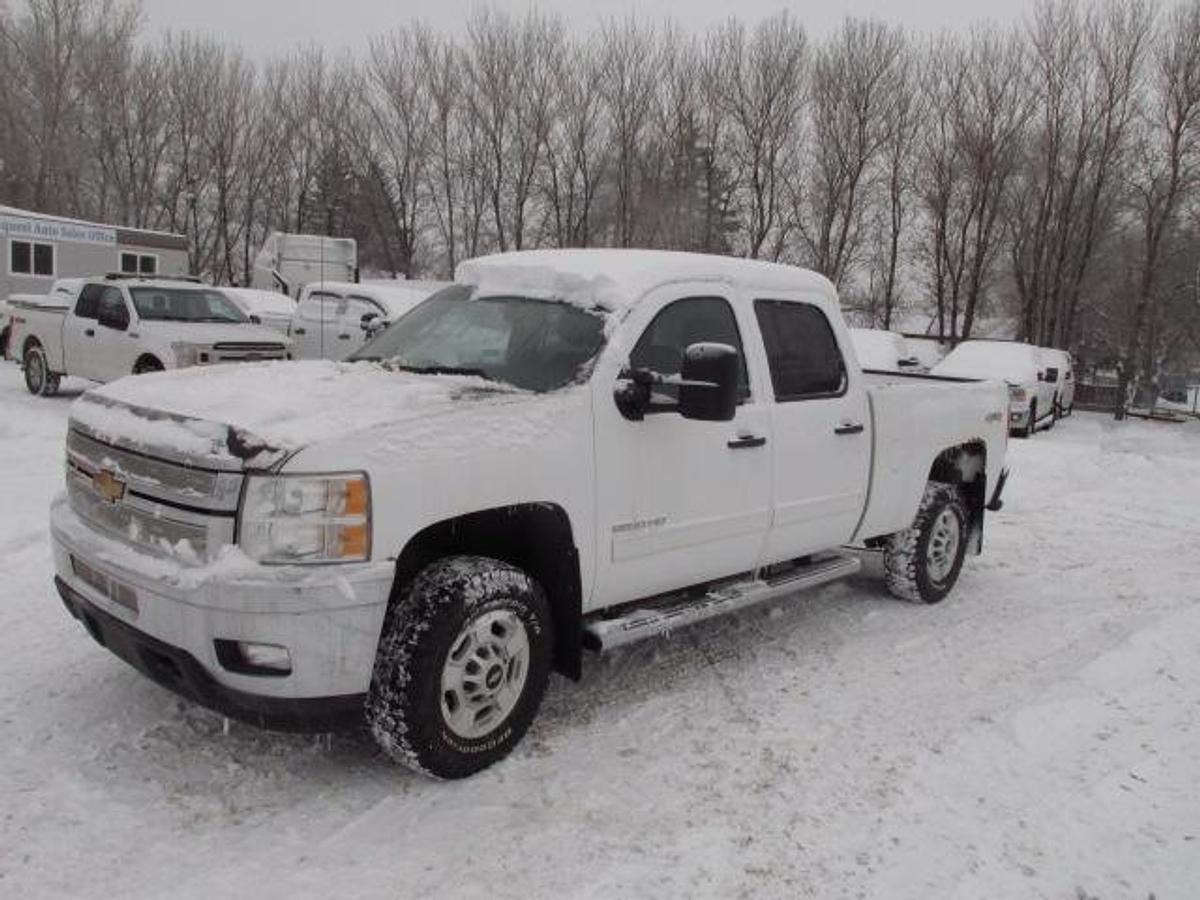 Used 2014 Chevrolet Silverado 2500 crew cab 4x4