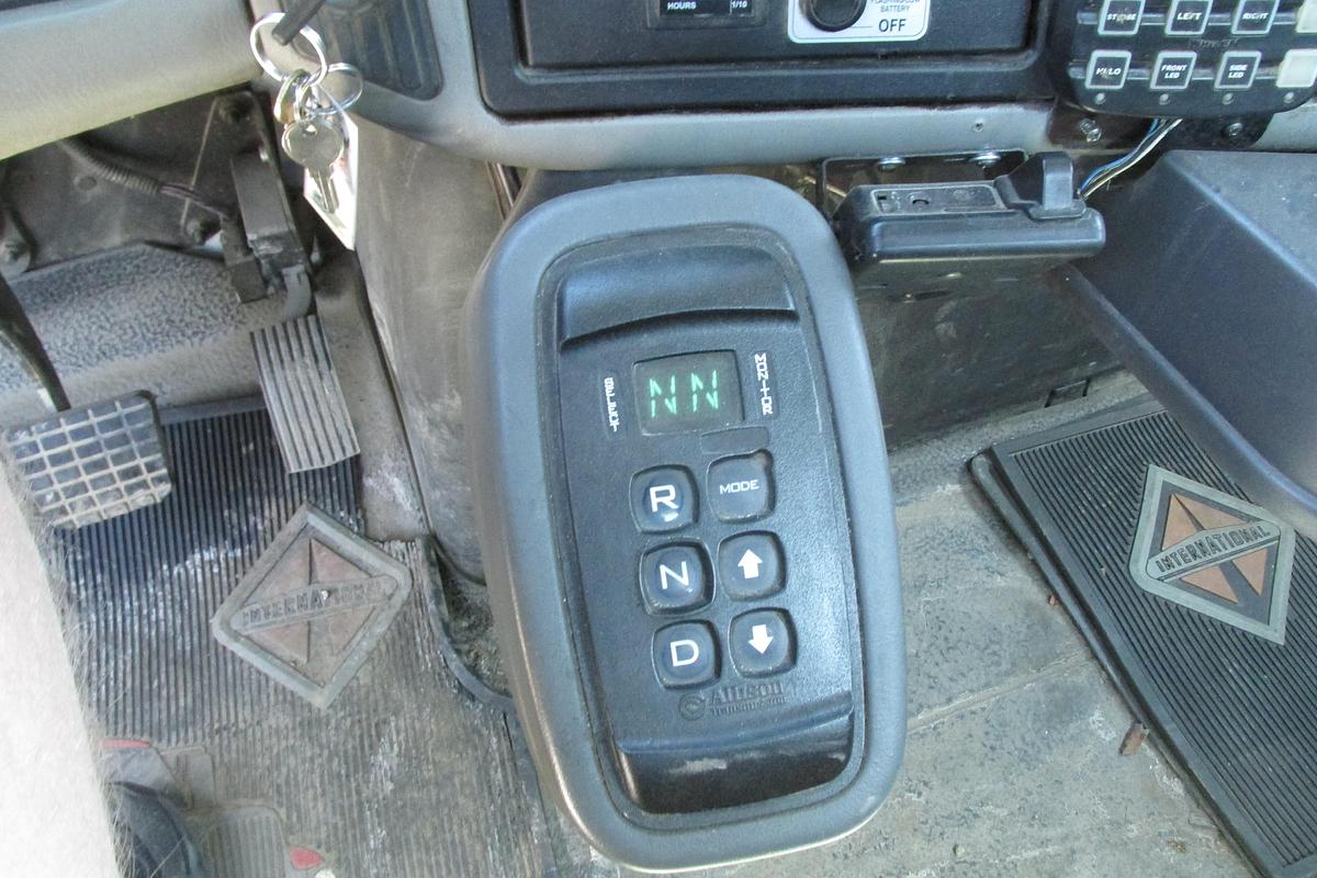 Used 2013 International 4400 Tandem Dump truck