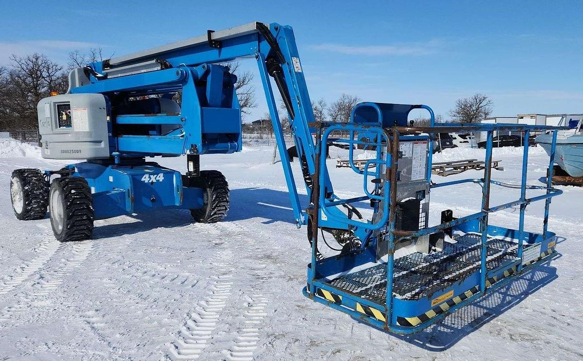 Used 2014 Genis Z 60/34 boom lift