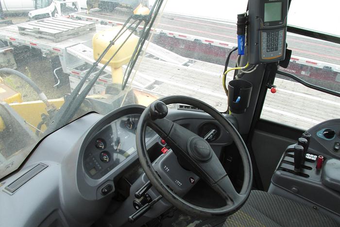 Used 2010 Komatsu WA 380- 6 wheel loader low hours