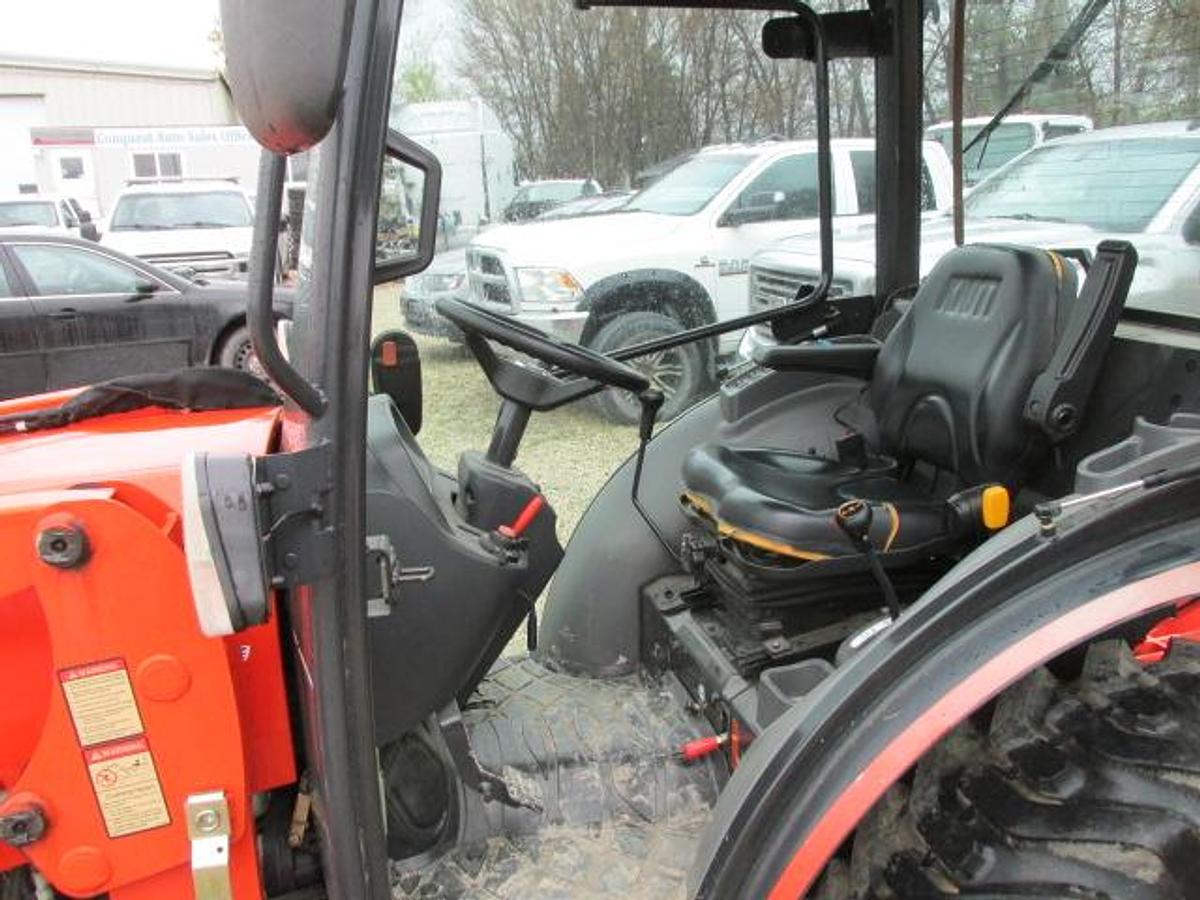 Used 2019 Kioti CK3510CHSE tractor with loader and scapper box