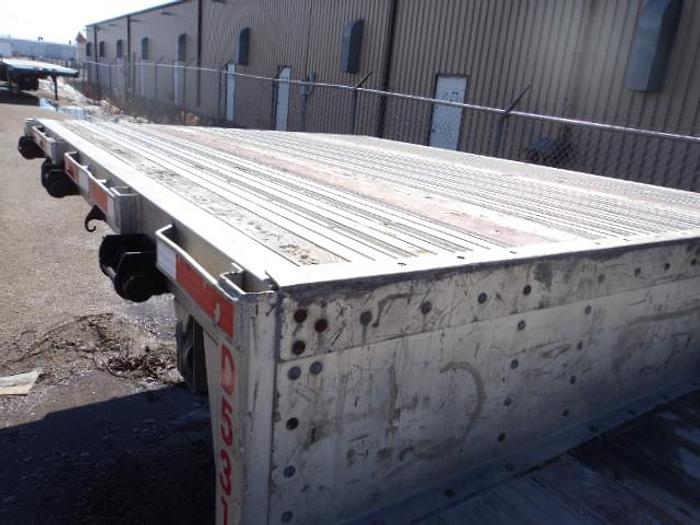 Used 2011 Lode King 53 ft triple axle step deck
