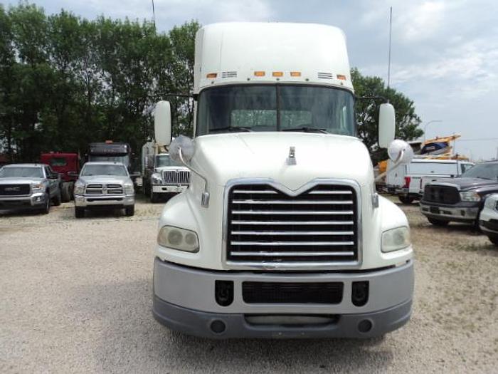 Used 2014 Mack Pinnacle CXU 613