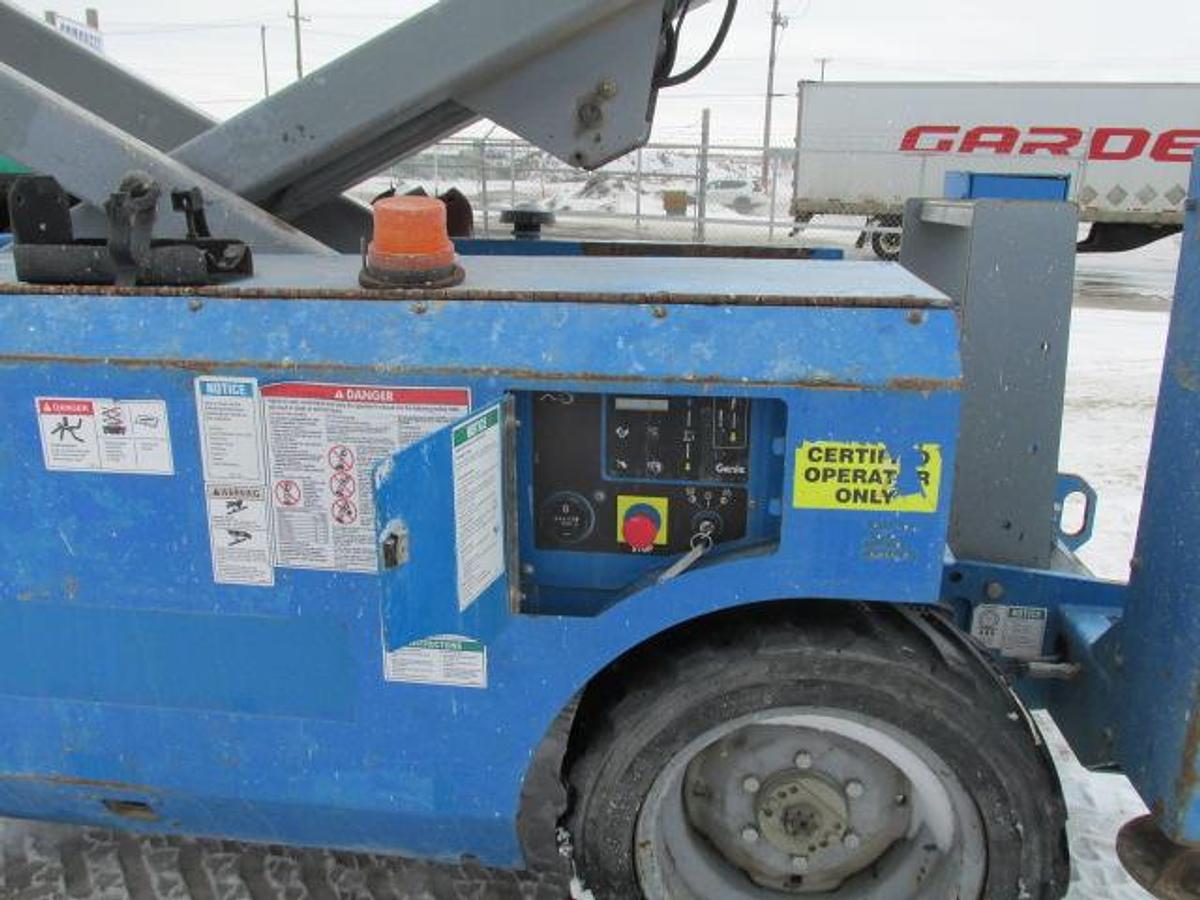 Used 2008 Genie GS 3268 Rough Terrain scissor lift