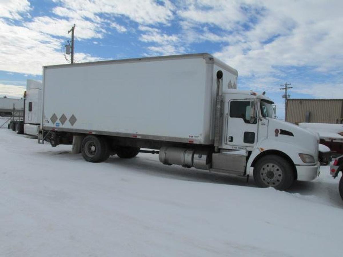 Used 2017 Kenworth T 370 with 24 ft Van body with tailgate