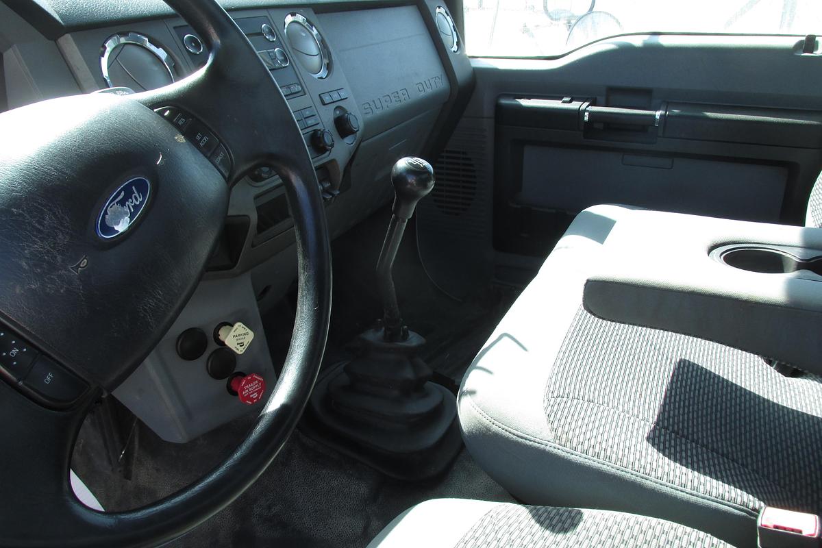 Used 2011 Ford f 750 with 18 ft flat deck