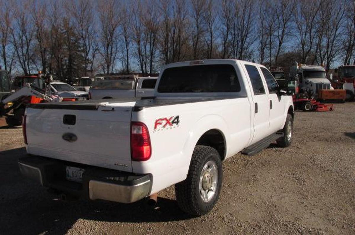Used 2015 Ford f250 Crew cab 4x4 Long Box 