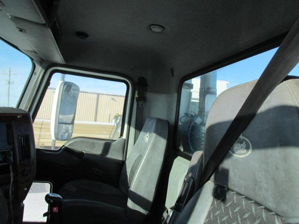 Used 2014 Mack Pinnacle CXU 613