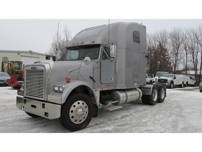 Used 2007 Freightliner Classic 120