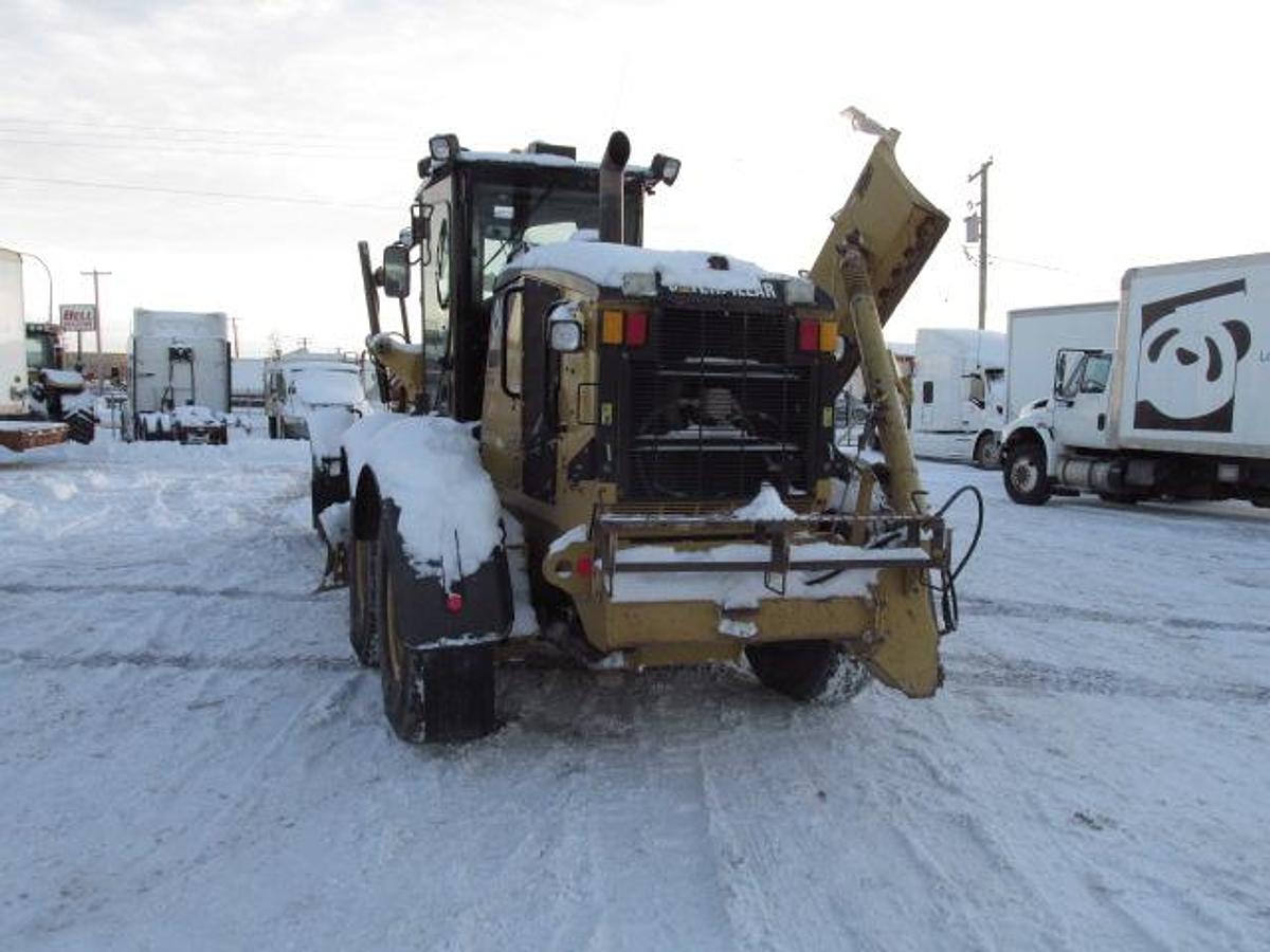 Used 2015 Caterpillar 160M VHP Plus Grader with snow wing very nice