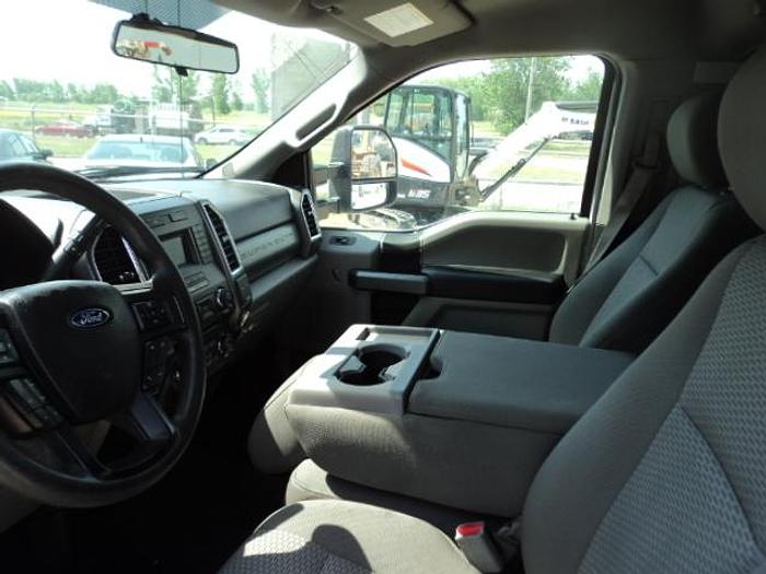 Used 2017 Ford F-250 XLT Regular Cab 4x4 8 ft box