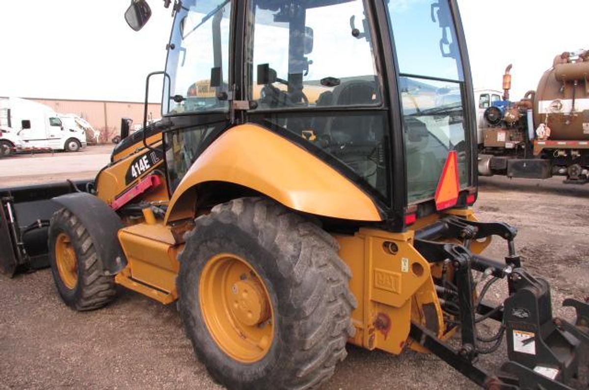 Used 2009 Caterpillar 414E IL landscape / skip loader