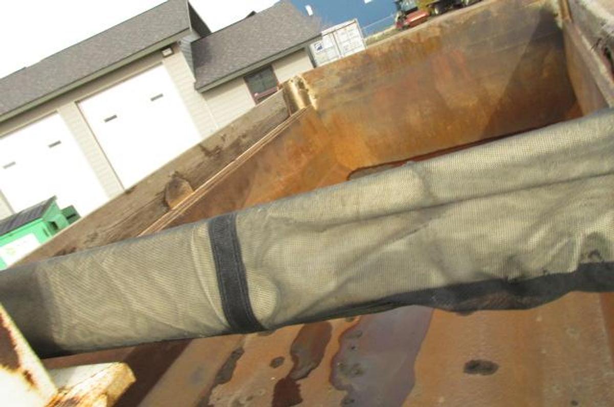 Used 2015 International 7400 Dump