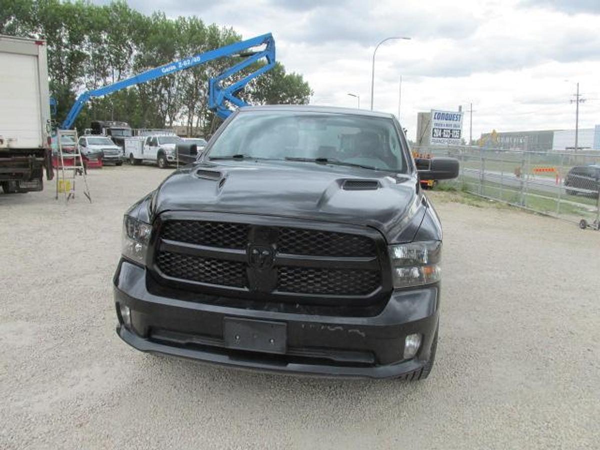 Used 2019 Ram 1500 Classic Crew Cab 4x4 Midnight Edition