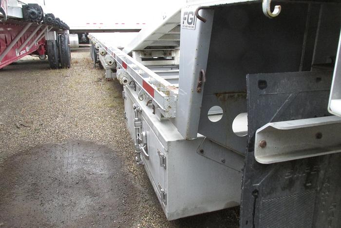 Used 2017 Lode King 53 ft step deck recovery trailer tridem