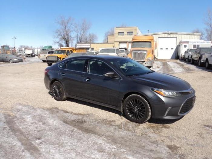 Used 2017 Toyota Avalon Touring