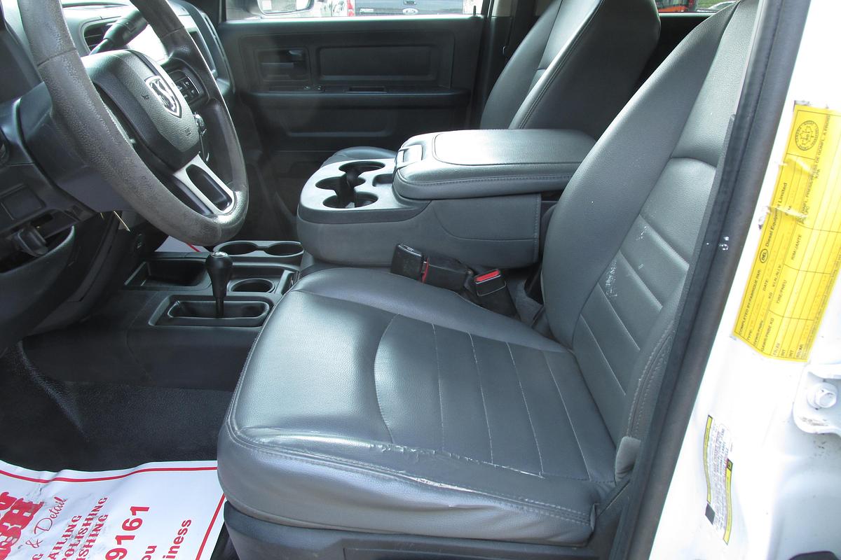 Used 2016 Ram 3500 Crew Cab 4x4 with 10 ft deck