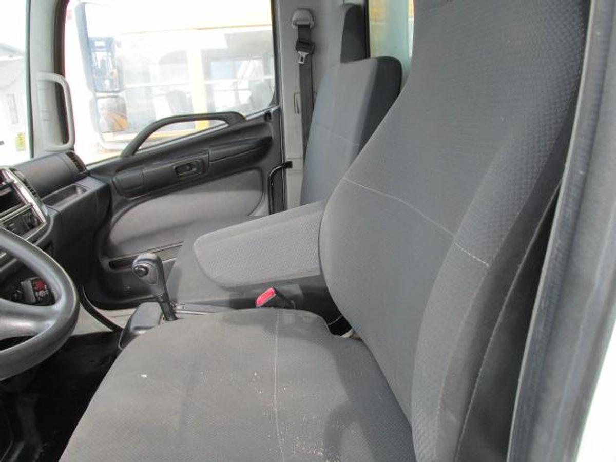 Used 2012 Hino 268 with 20 ft box and tailgate