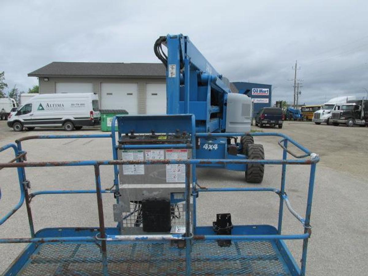 Used 2014 Genie Z 60/34 boom lift