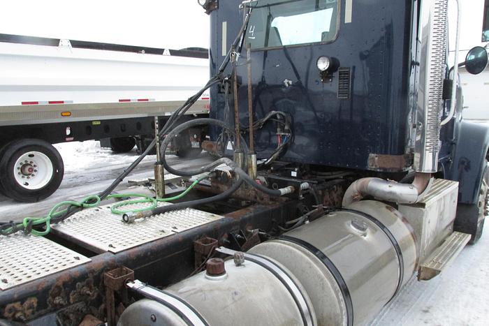 Used 2016 International Eagle 9900 with wet kit 500 hp Cummins